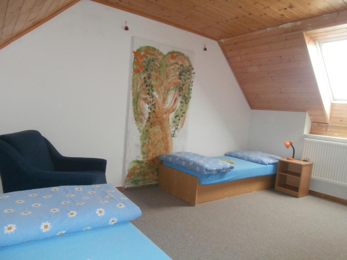 Homestay Svata Trojice Trhove Sviny