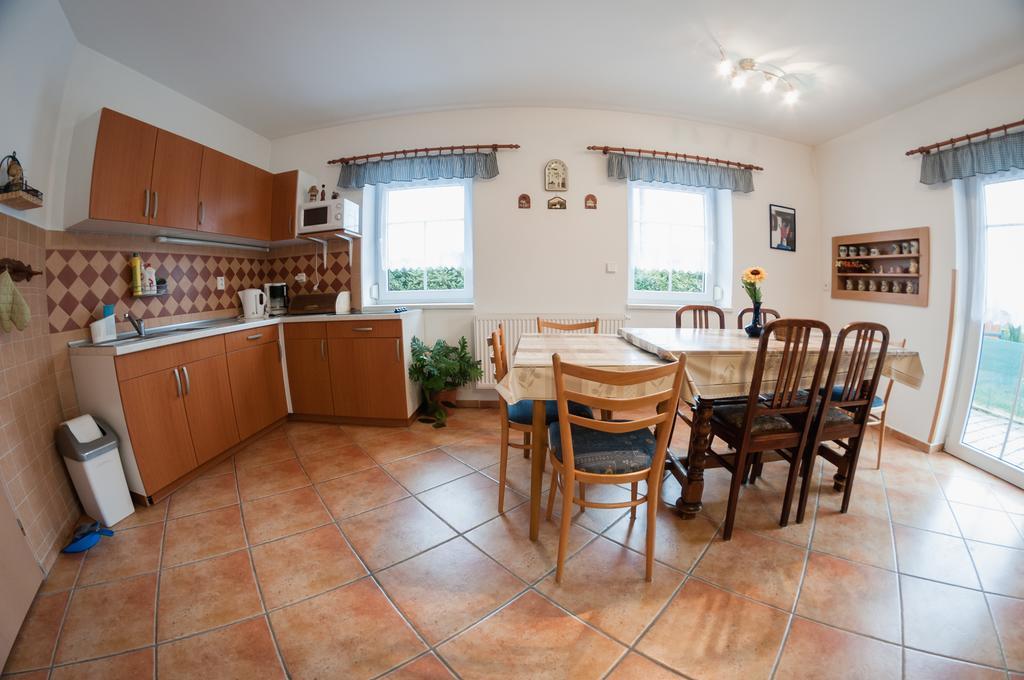 Homestay Svata Trojice Trhove Sviny